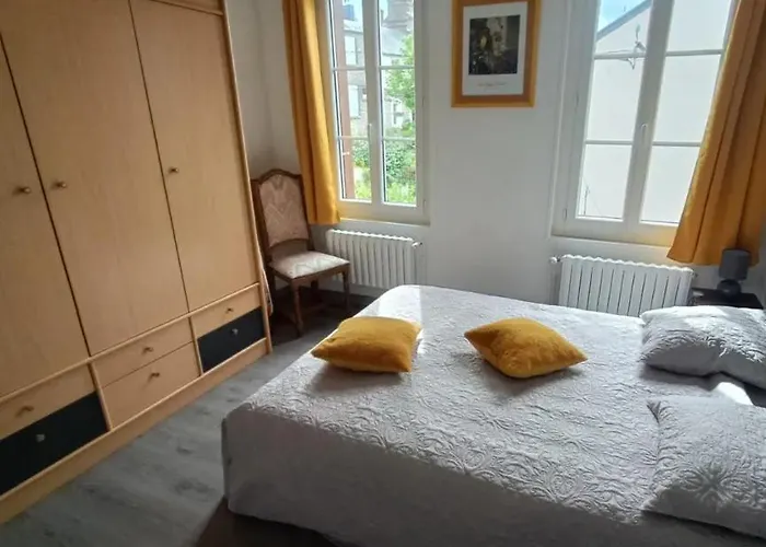 La Minouchette לינה וארוחת בוקר אטרטאט