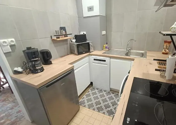 La Minouchette 2* אטרטאט