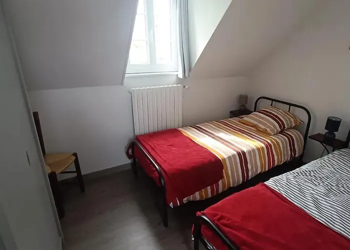 לינה וארוחת בוקר La Minouchette